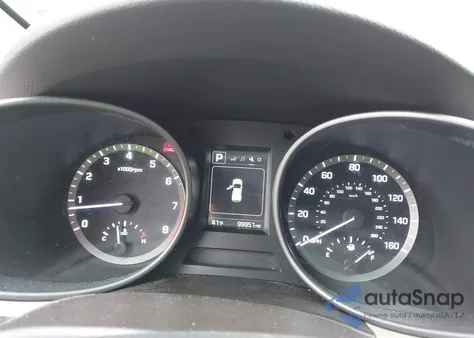 2017 Hyundai Santa Fe Sport 2.4L из США, поврежденный, VIN 5XYZUDLB4HG401475